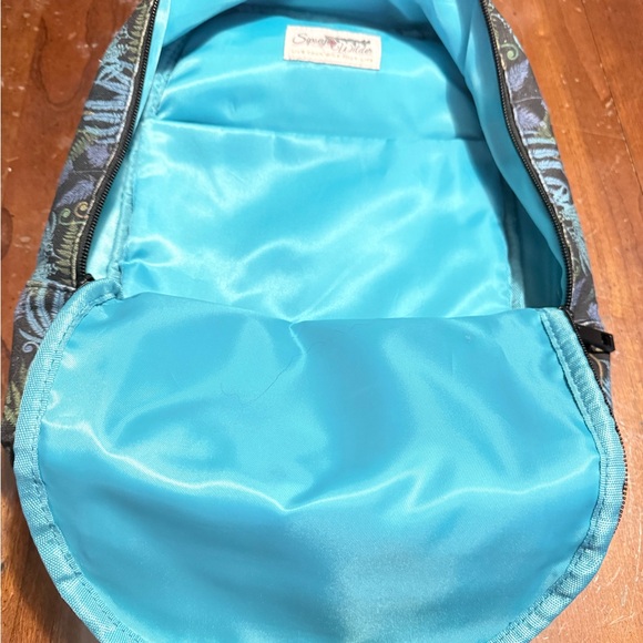 Sipsey Wilder Sling Style Backpack - Picture 3 of 9